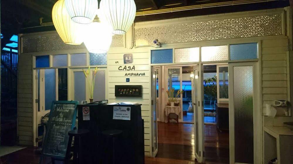 At Casa Guesthouse Amphawa Exterior foto